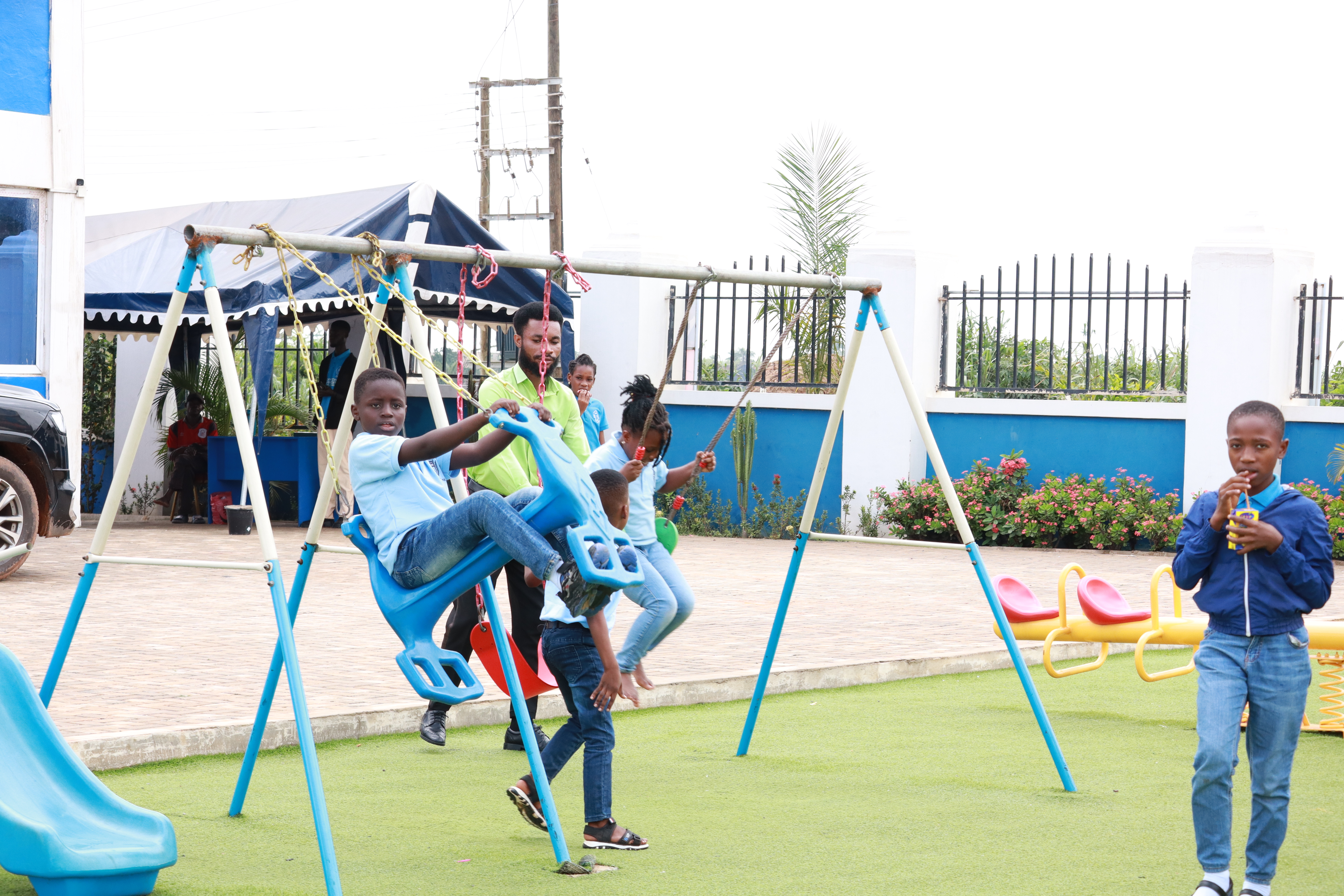 PLAYGROUND - IMG_0329.JPG